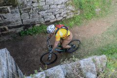 JM4_2300-256